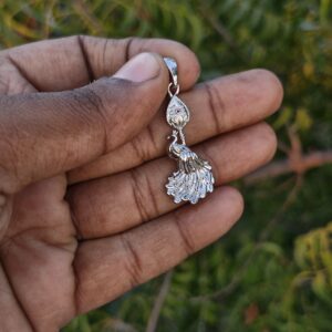 Vel Pendant (3.0 gms)